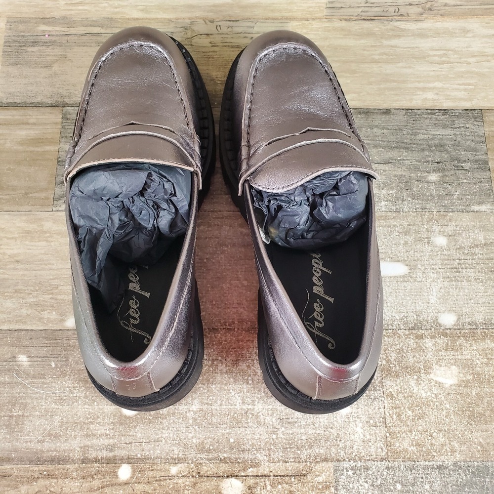 Free People Lyra Womens Loafer Shoes Sz 7 Pewter Lug Sole Slip On Loafers - Picture 4 of 12